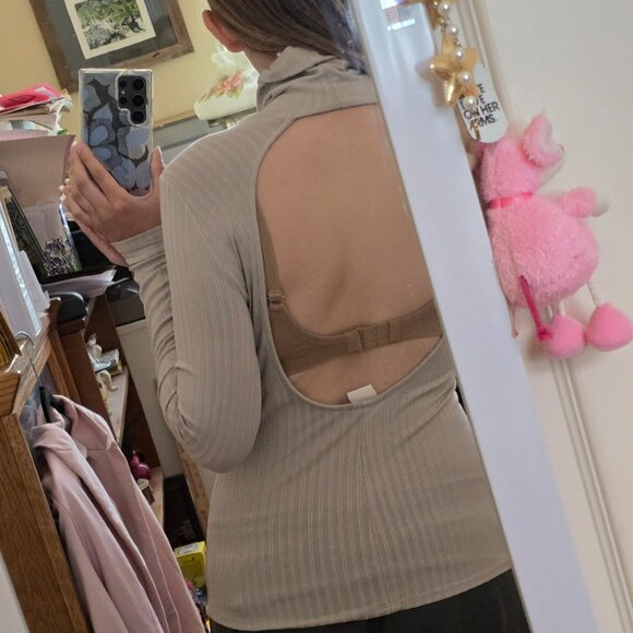 Backless Stretchy Tight Fit Shirt - Picture 4 of 6